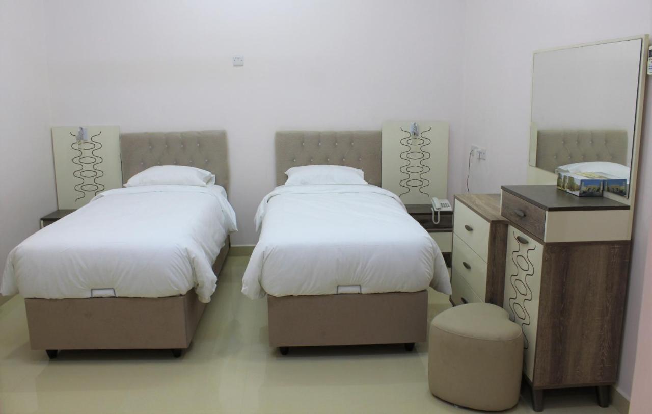 Manarat Manah Hotel Apartments Bilad Manah Экстерьер фото